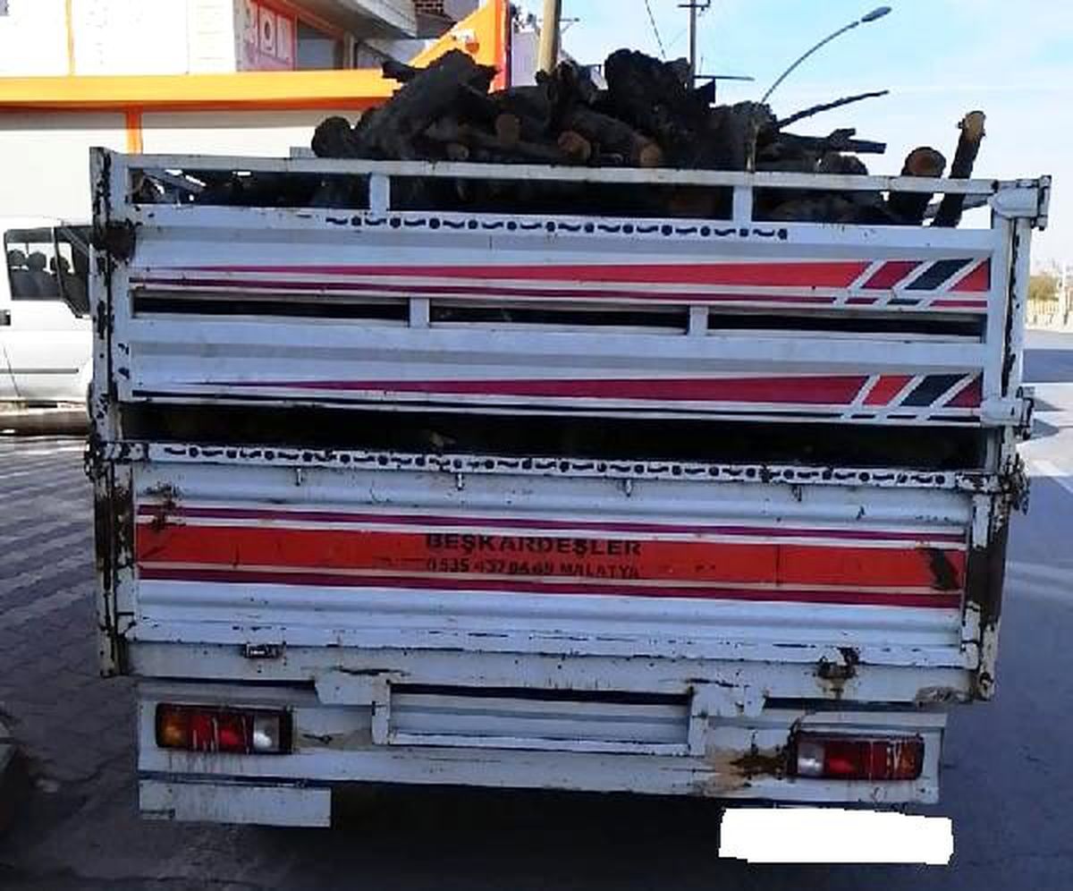 9 ton odun çalan 2 şüpheli yakalandı