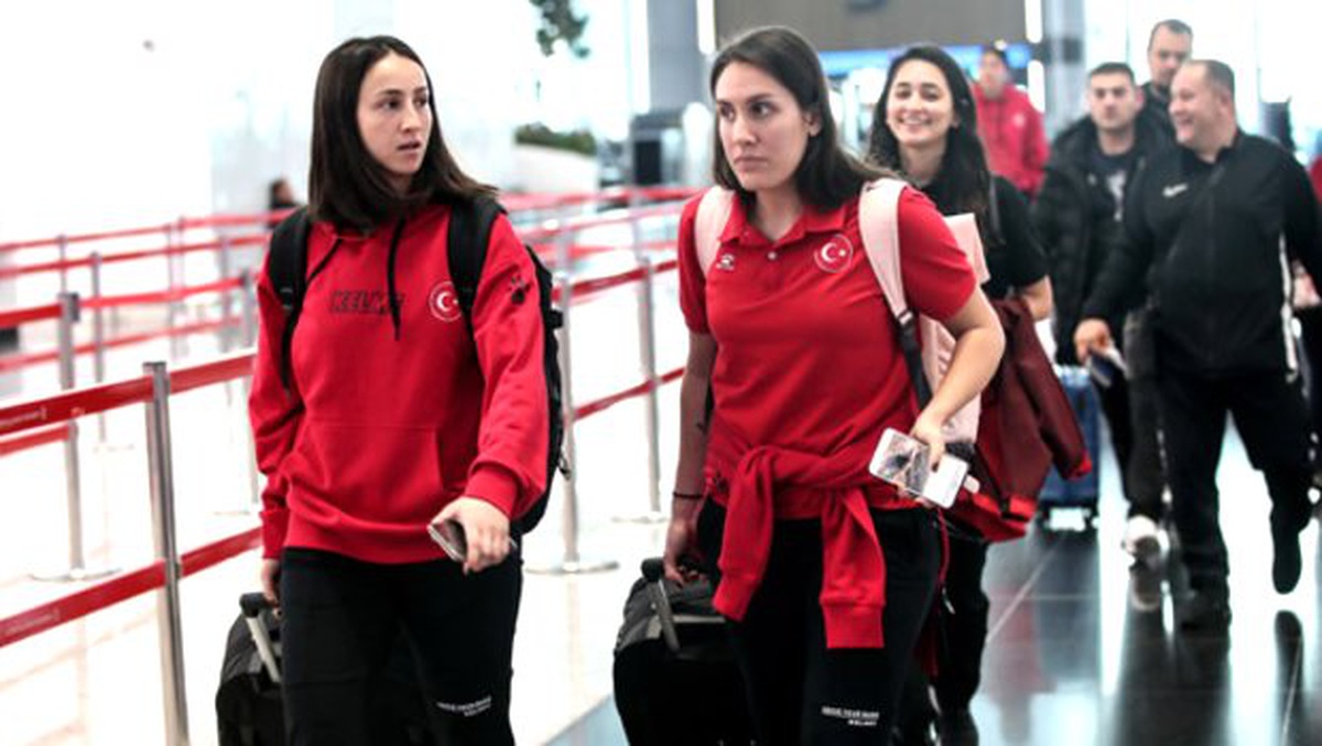 A Milli Kadın Basketbol Takımı Sırbistan\'a gitti