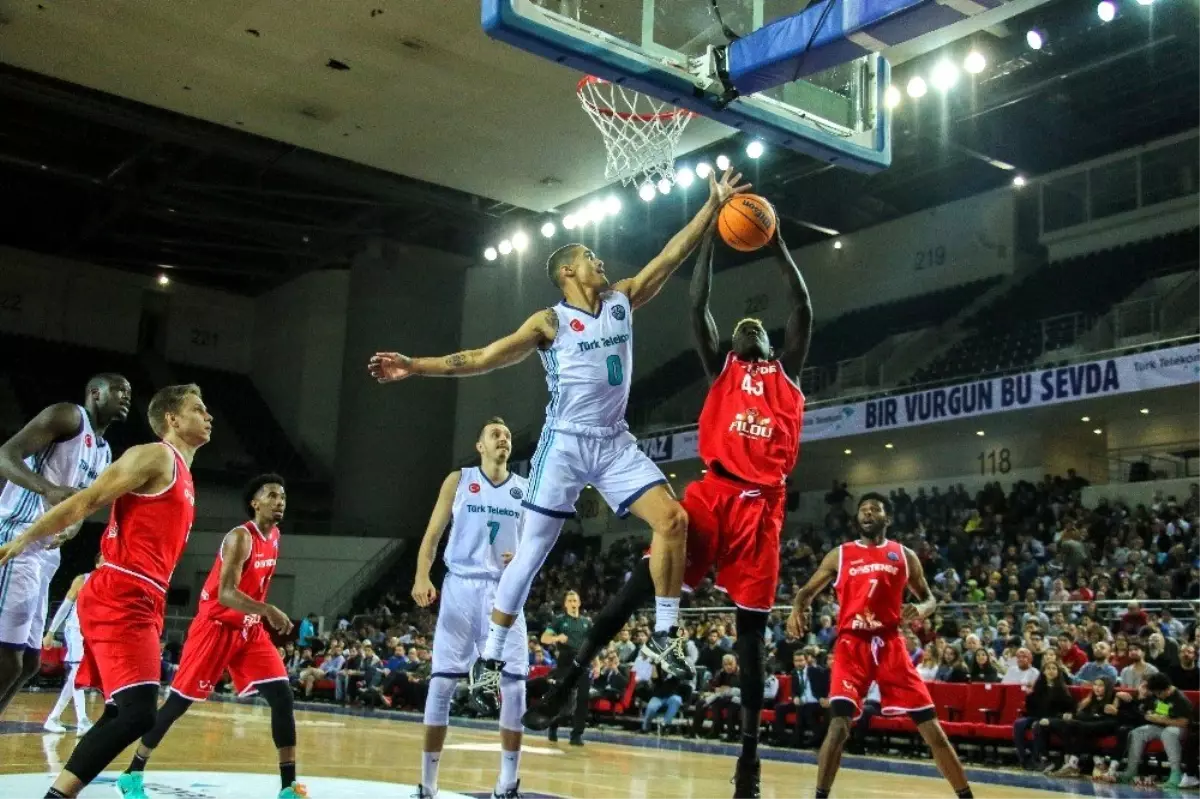 FIBA Şampiyonlar Ligi: Türk Telekom: 72 - Filou Oostende: 66