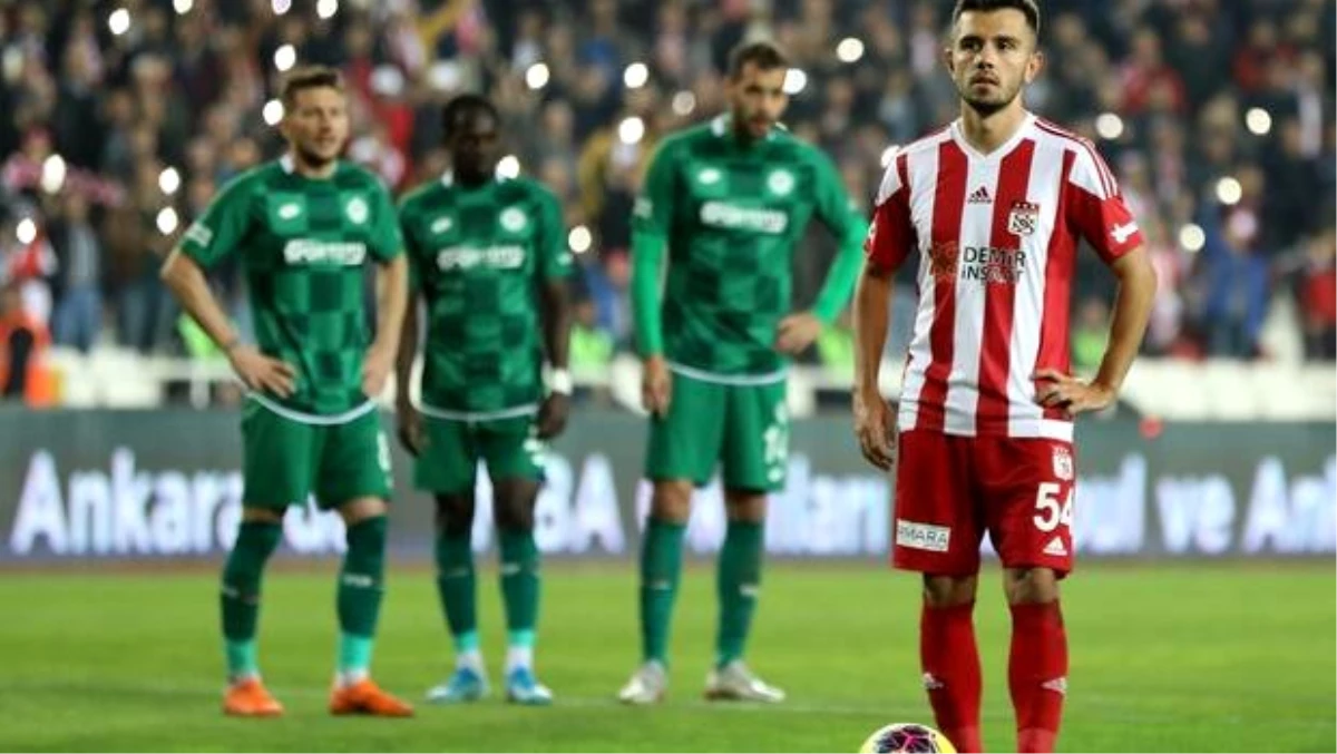 G.Saray'ın gözü iki Sivaslı'da