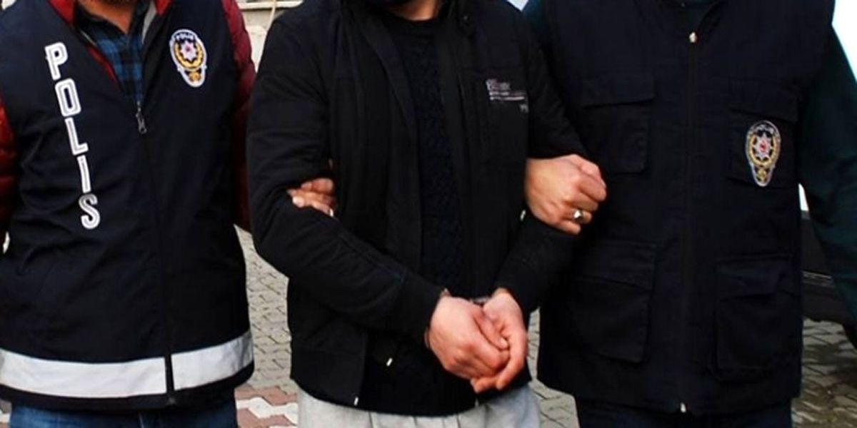 İkna edilen terörist teslim oldu