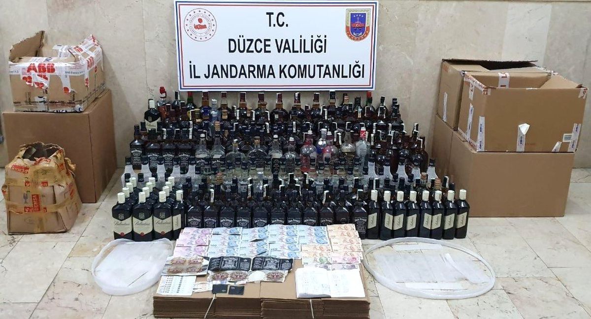 Jandarmadan kaçak içki operasyonu