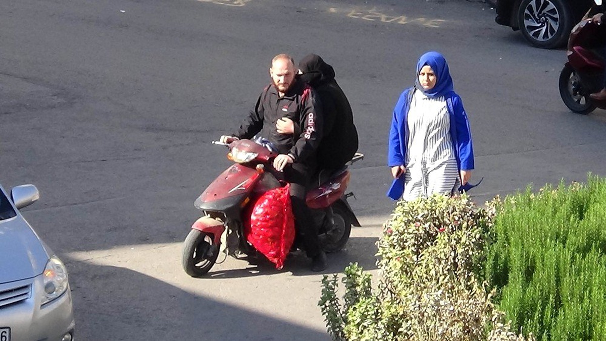 Kilis\'te eşya ve yük taşınan motosikletler tehlikeye davetiye çıkarıyor