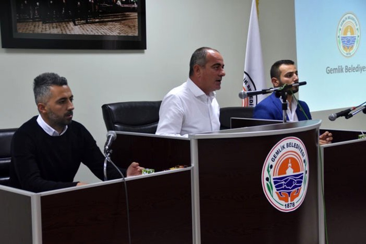 Kimya firmasının projesi belediye meclisine takıldı