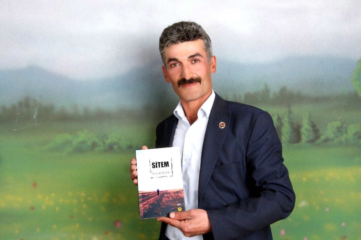 Koyun yetiştiricisi şiir kitabı yazdı