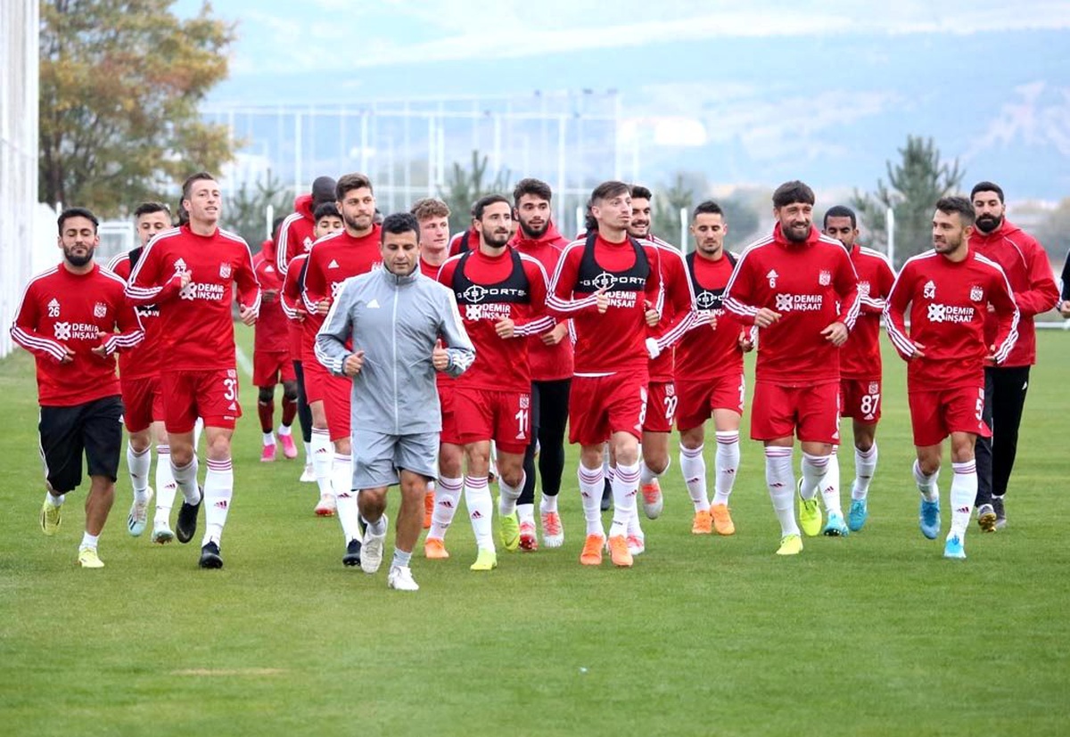Lider Sivasspor\'da Kayseri mesaisi başlıyor