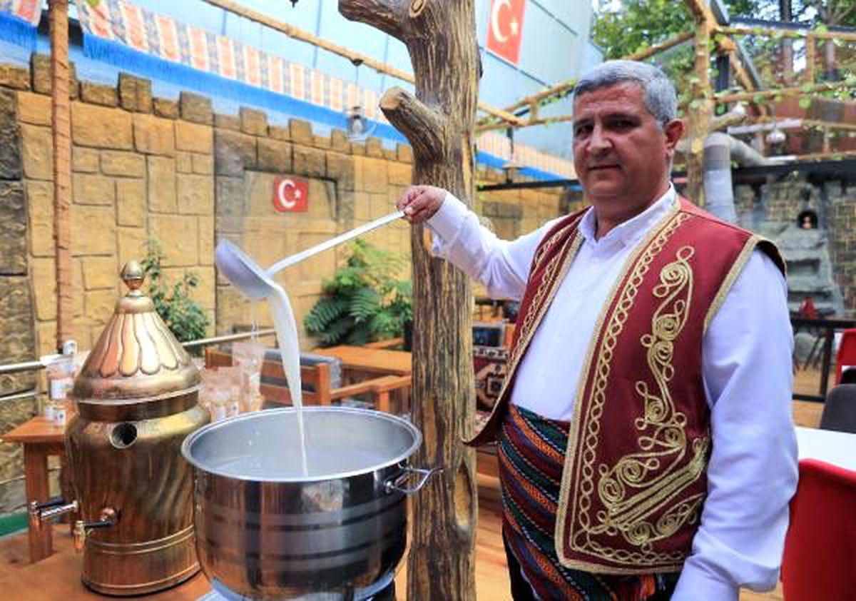 \'Markette satılanda binde 4 salep var\'