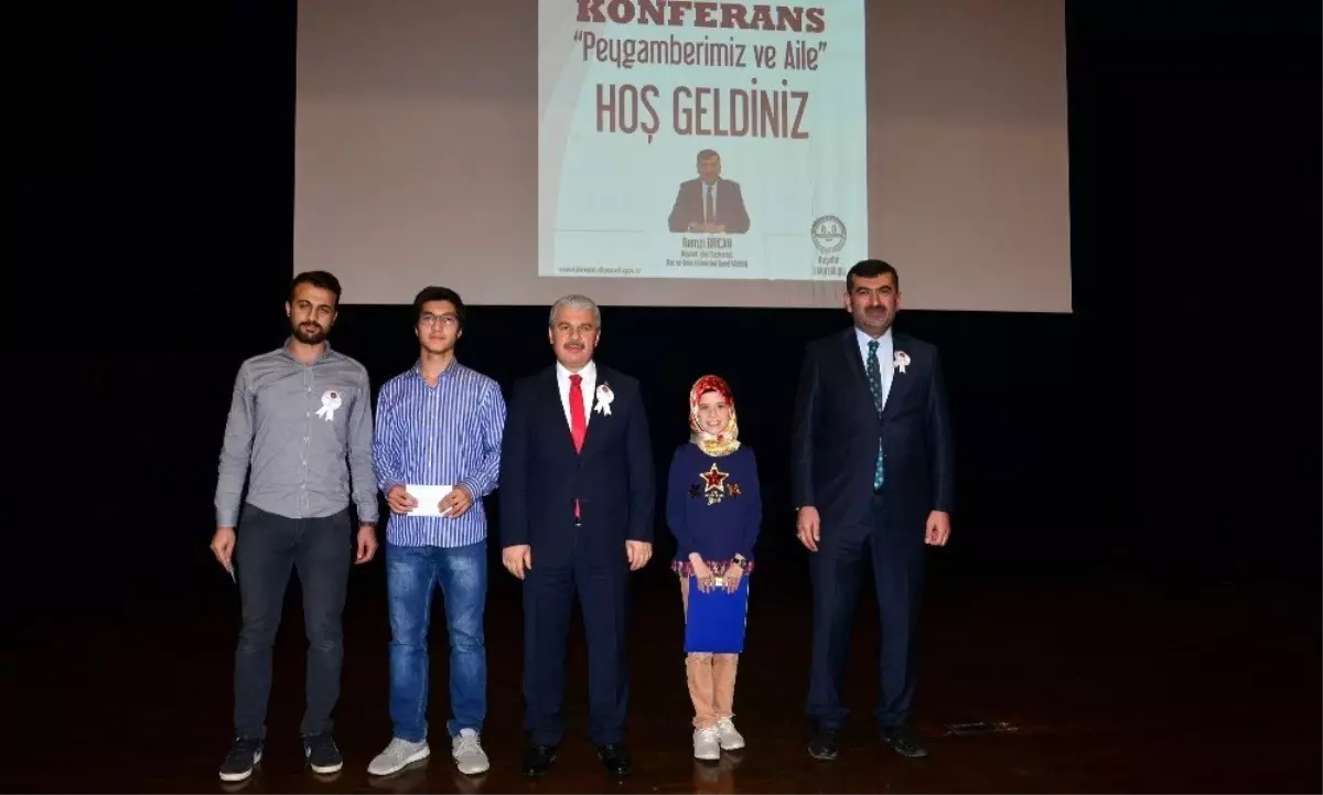 Mevlid-i Nebi Haftasında İl Müftülüğünce "Peygamberimiz ve Aile" temalı konferans düzenlendi