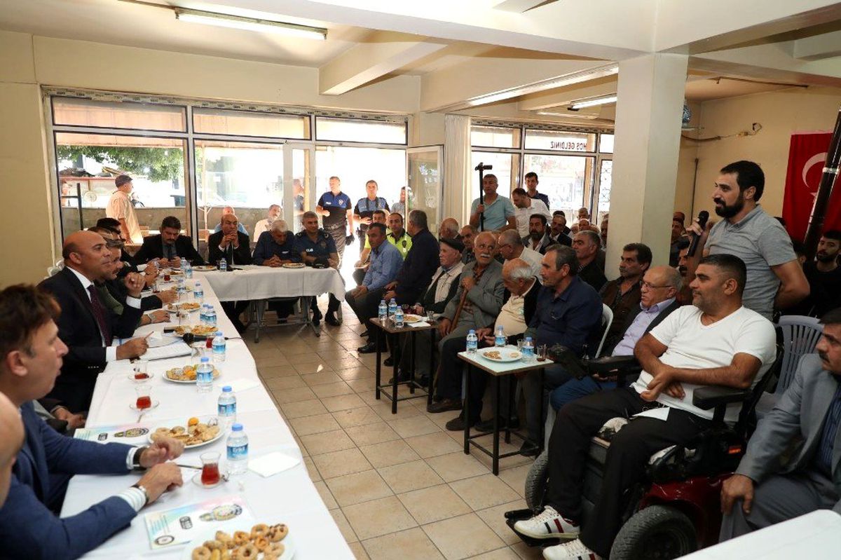 Şahne, Toroslar ilçesinde vatandaşlarla buluştu