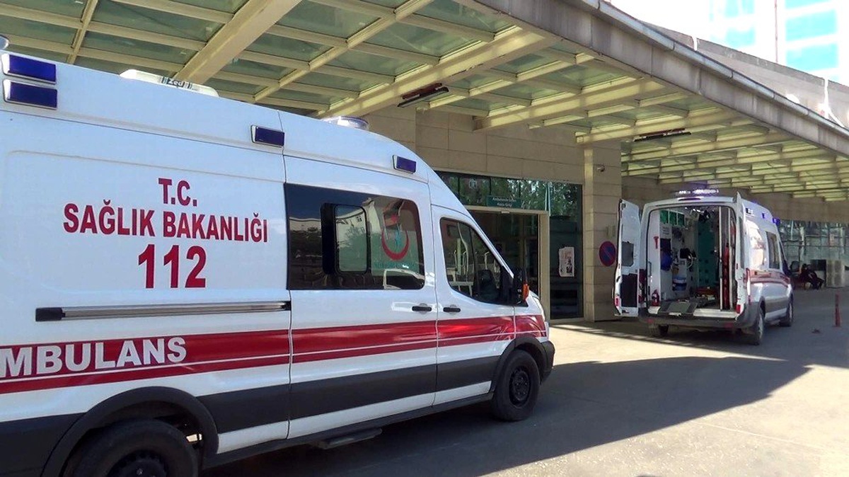 Siirt\'te sobadan sızan gaz nedeniyle 4 kişi zehirlendi