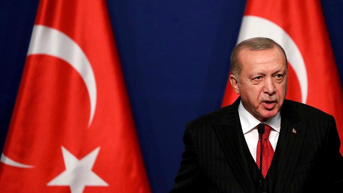 Suriye operasyonu Erdoğan\'ın siyasi rakipleri arasındaki çatlağı nasıl ortaya çıkardı?