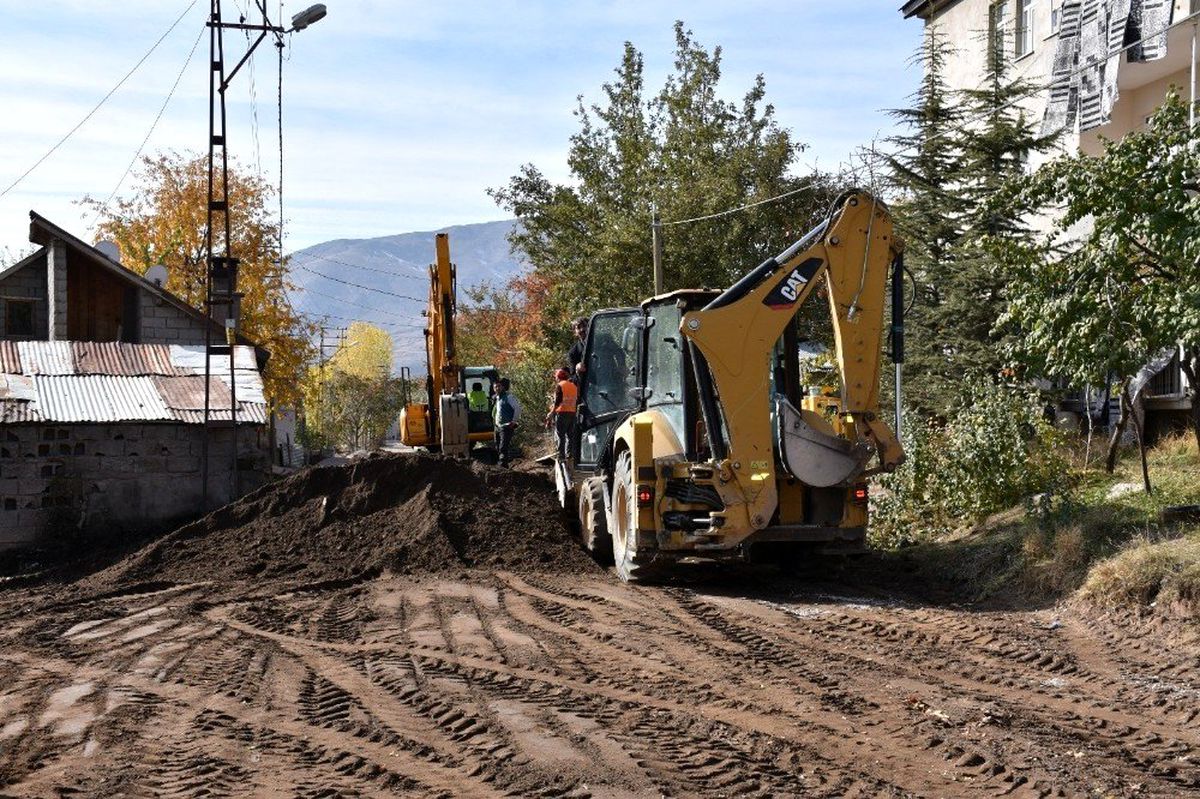 Tatvan Belediyesinden hummalı çalışma