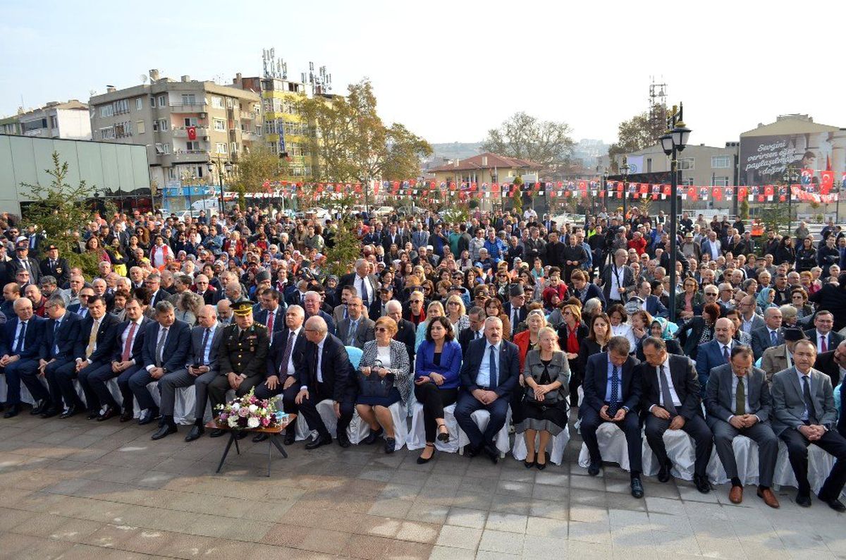 Tekirdağ\'da merdivenli park açıldı