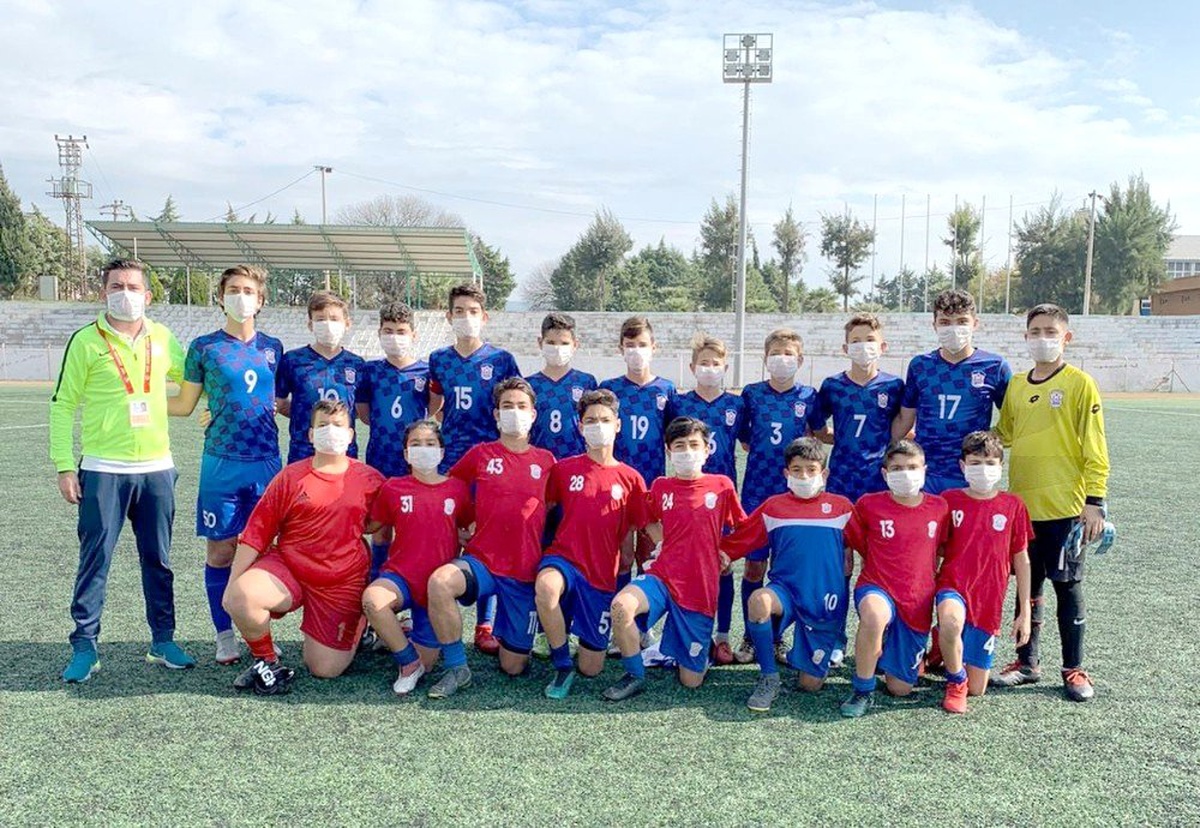 Urla Belediye Spor Kulübünden maske farkındalığı