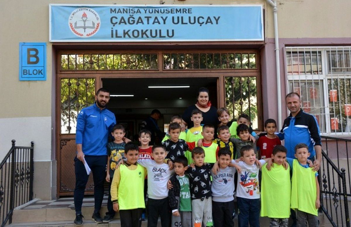 Yunusemre genç yetenekleri arıyor