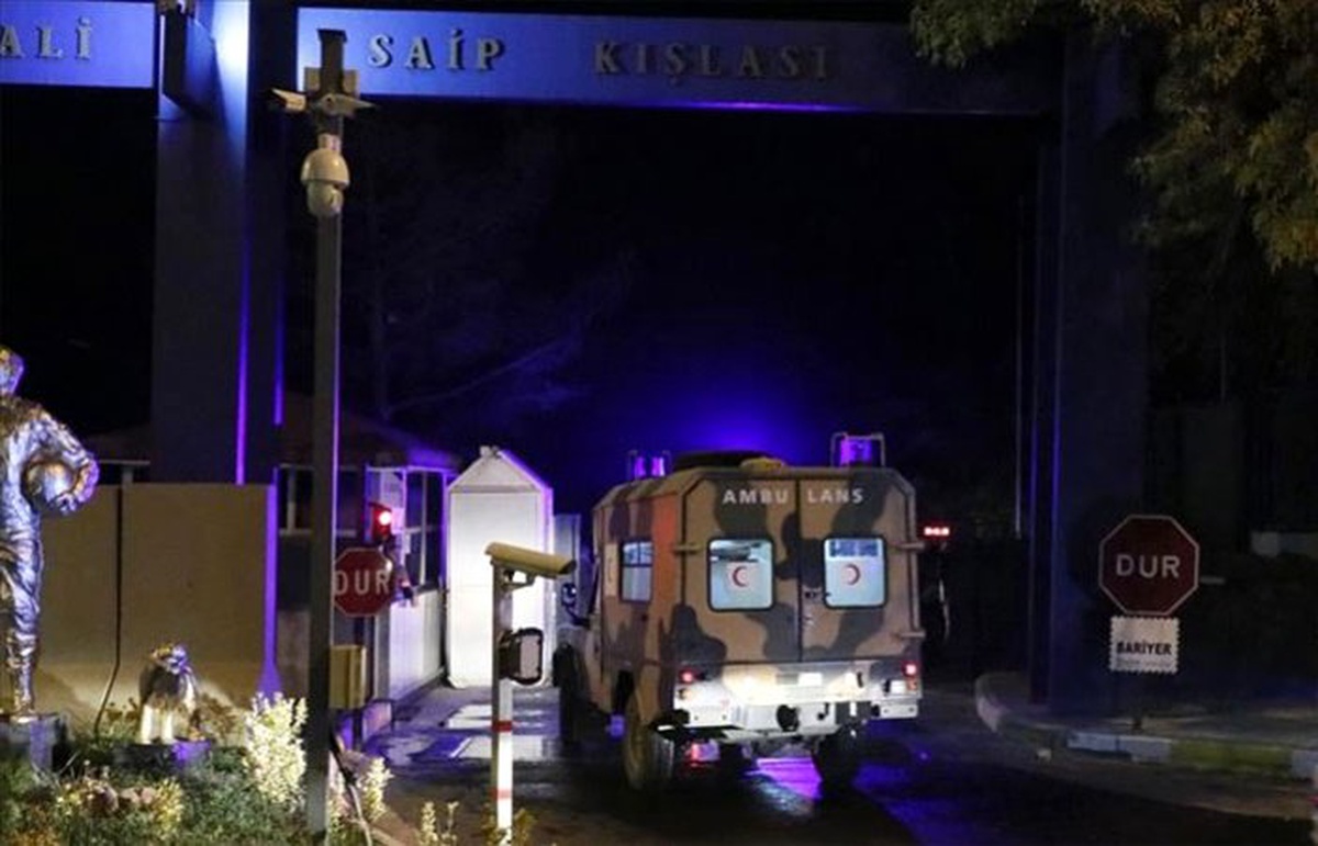 Şanlıurfa\'daki 20. Zırhlı Tugay Komutanlığında patlama