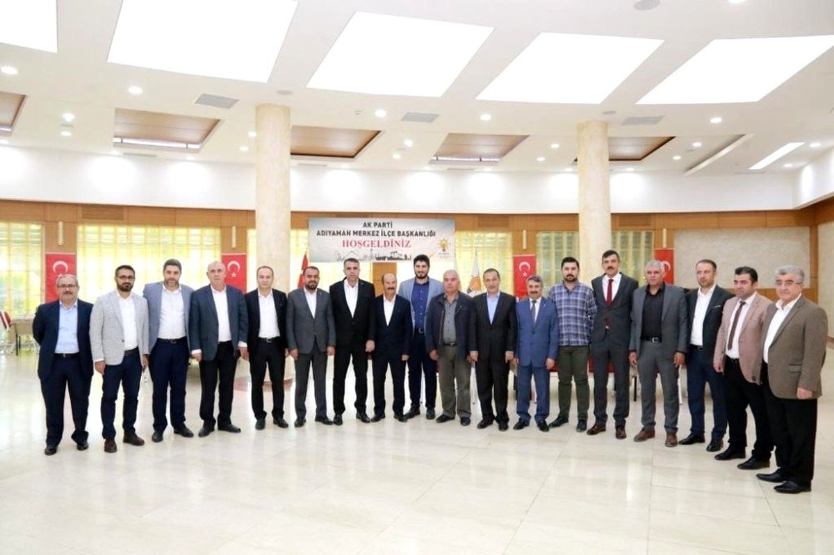 AK Parti İl Başkanı Dağtekin, ilçe başkanlarıyla bir araya geldi
