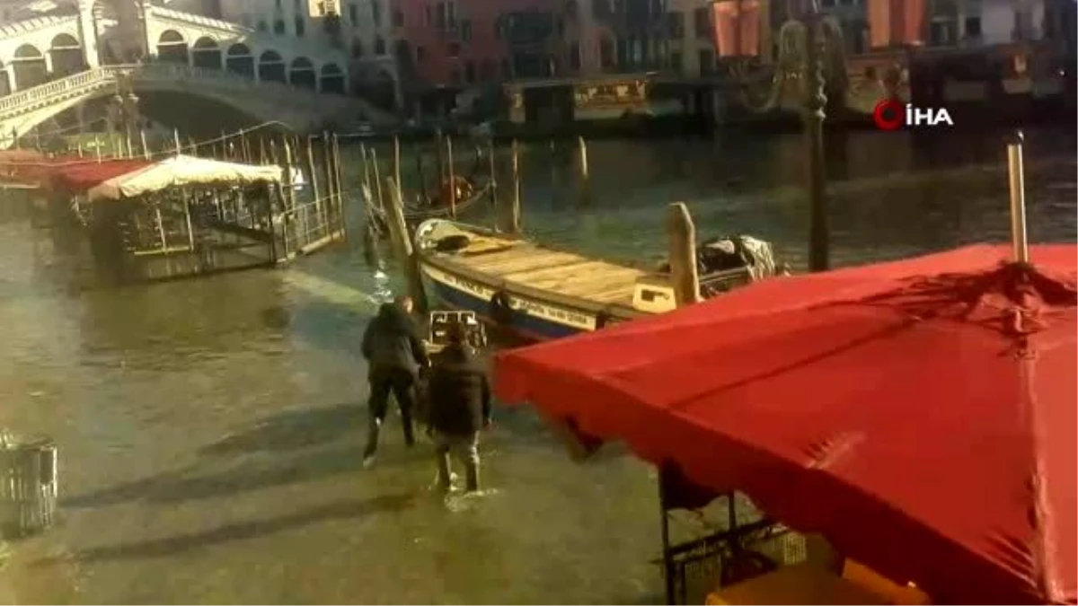 "Aşıklar Şehri" Venedik, sular altında