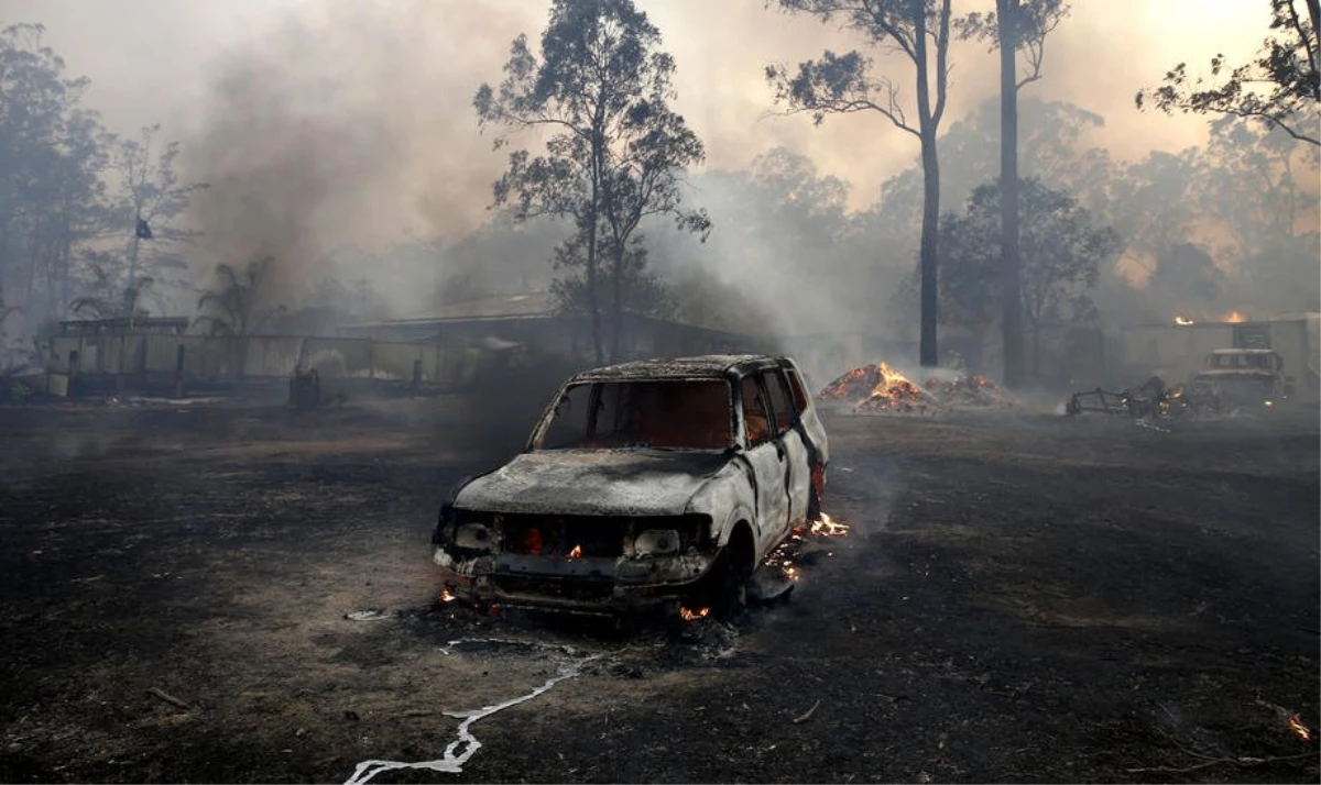 Avustralya\'da orman yangınları söndürülemiyor: 4 ölü