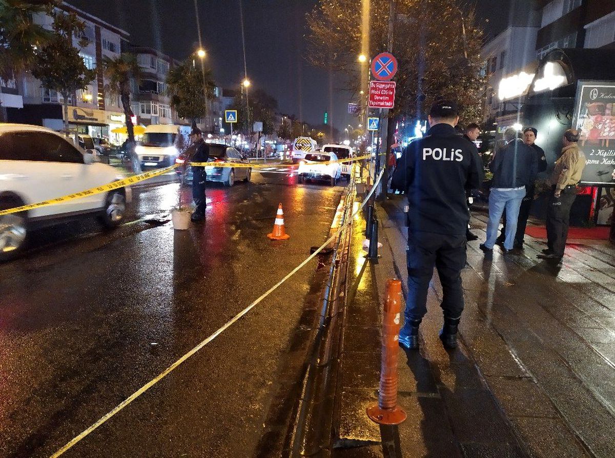 Bahçelievler\'de bir kafenin sahibine silahlı saldırı