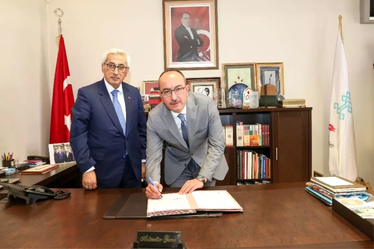 Başkan Kavuş: "Okuyan şehir konya\'ya en güzel hediyeyi kazandırıyoruz"