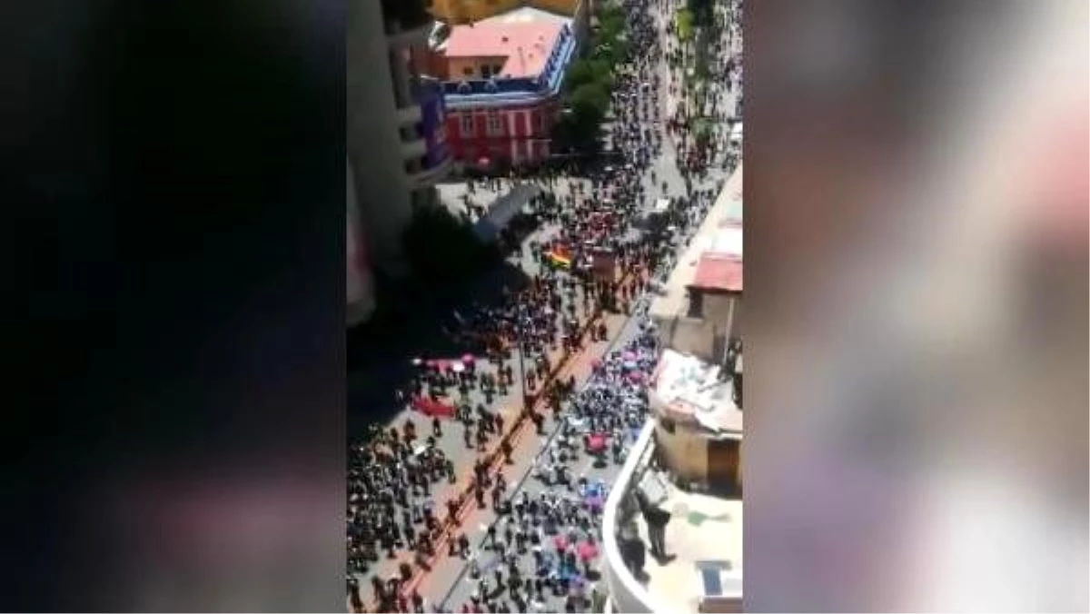Bolivya\'da Morales destekçileri sokaklarda
