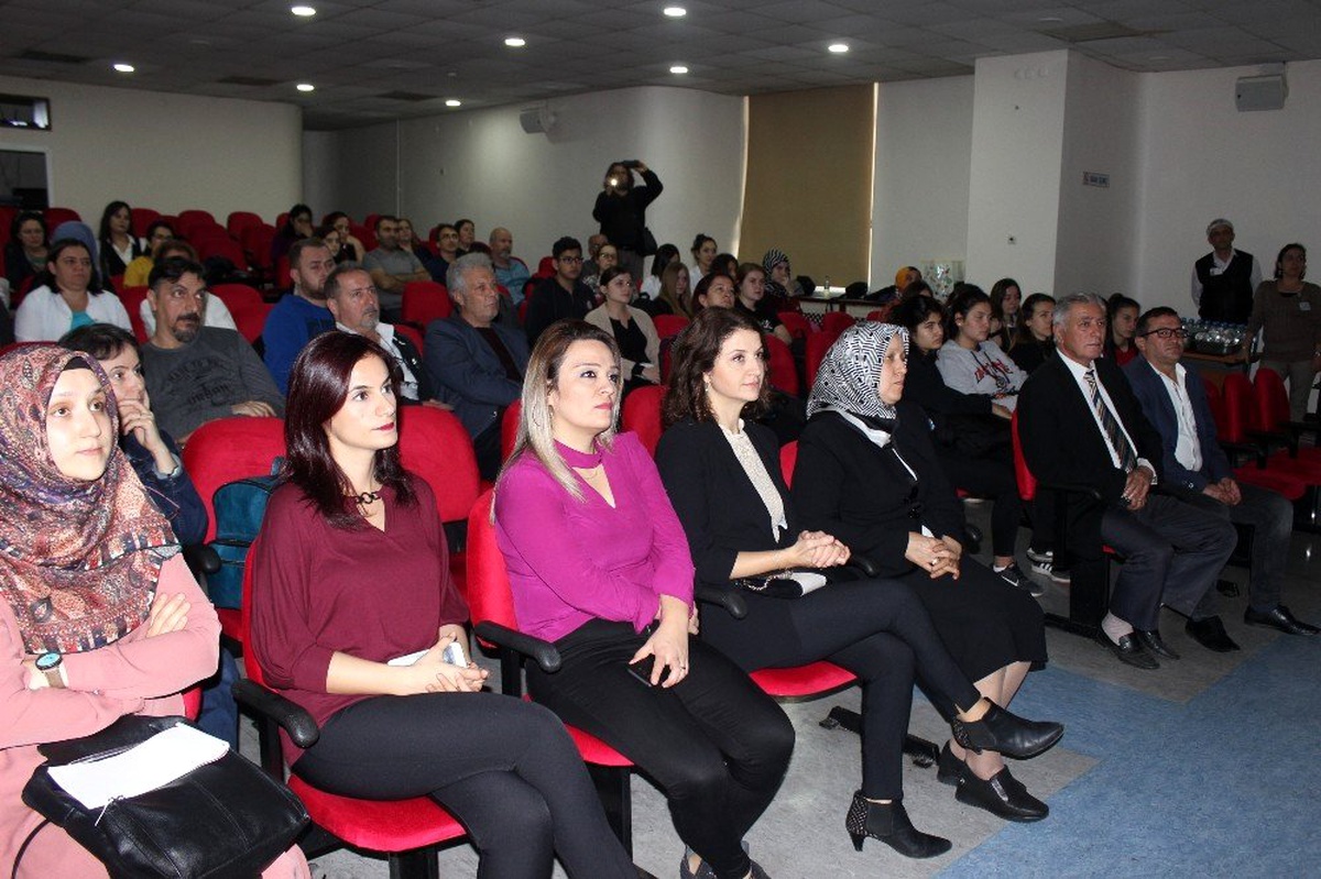 Güner, şeker hastalığına karşı bilgilendirdi