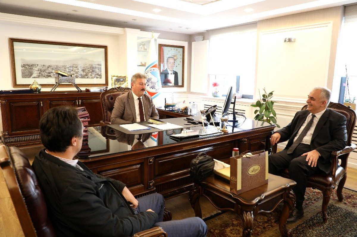 Harita Mühendislerinden Başkan Palancıoğlu\'na ziyaret