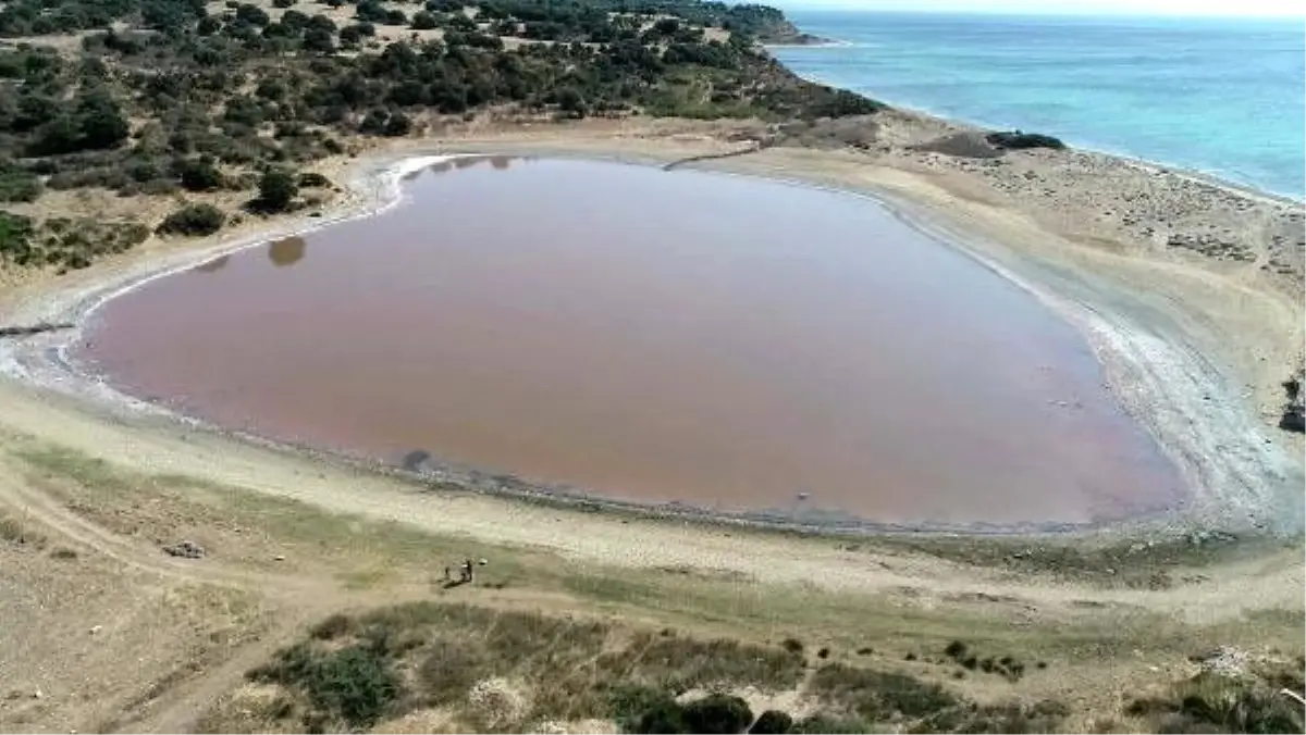 Kalp şeklindeki \'pembe göl\' turizme kazandırılacak