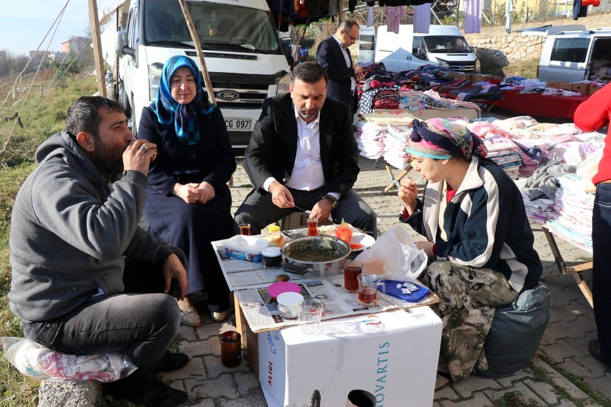 Kavak\'ta halk pazarında halk günü
