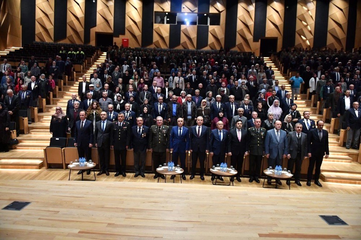 KKTC Gazi ve Gazi yakınlarına Milli Mücadele madalyaları ve beratı verildi