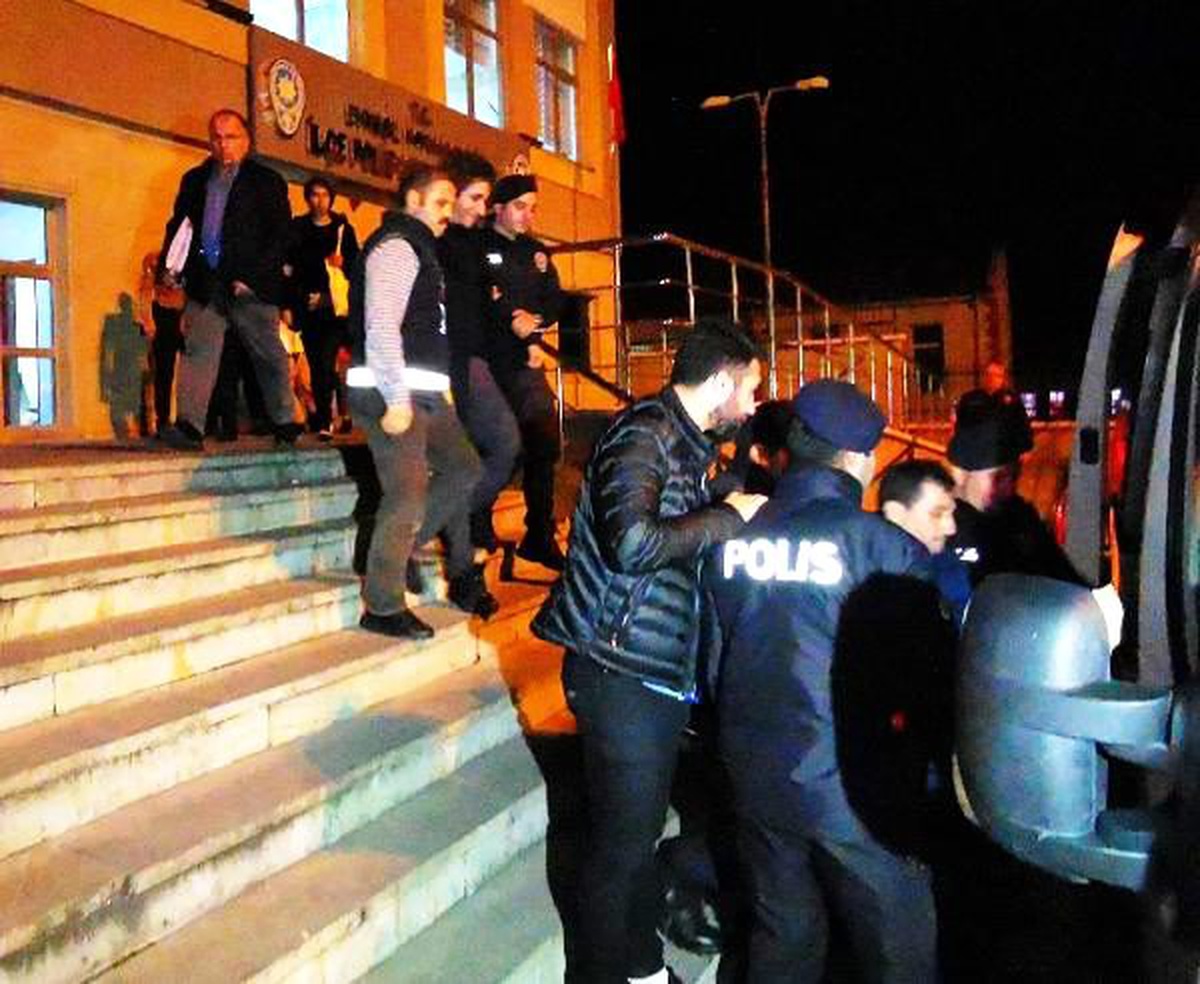 Rabia Naz\'ın babası gözaltına alındı (3)
