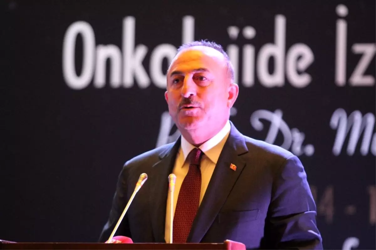 Bakan Çavuşoğlu annesini anlattı