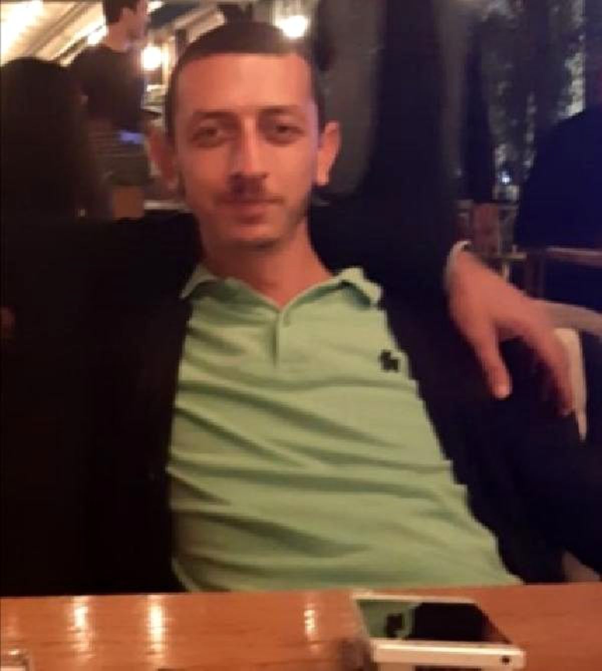 Halk otobüsü şoförü kendisini iple asarak intihar etti
