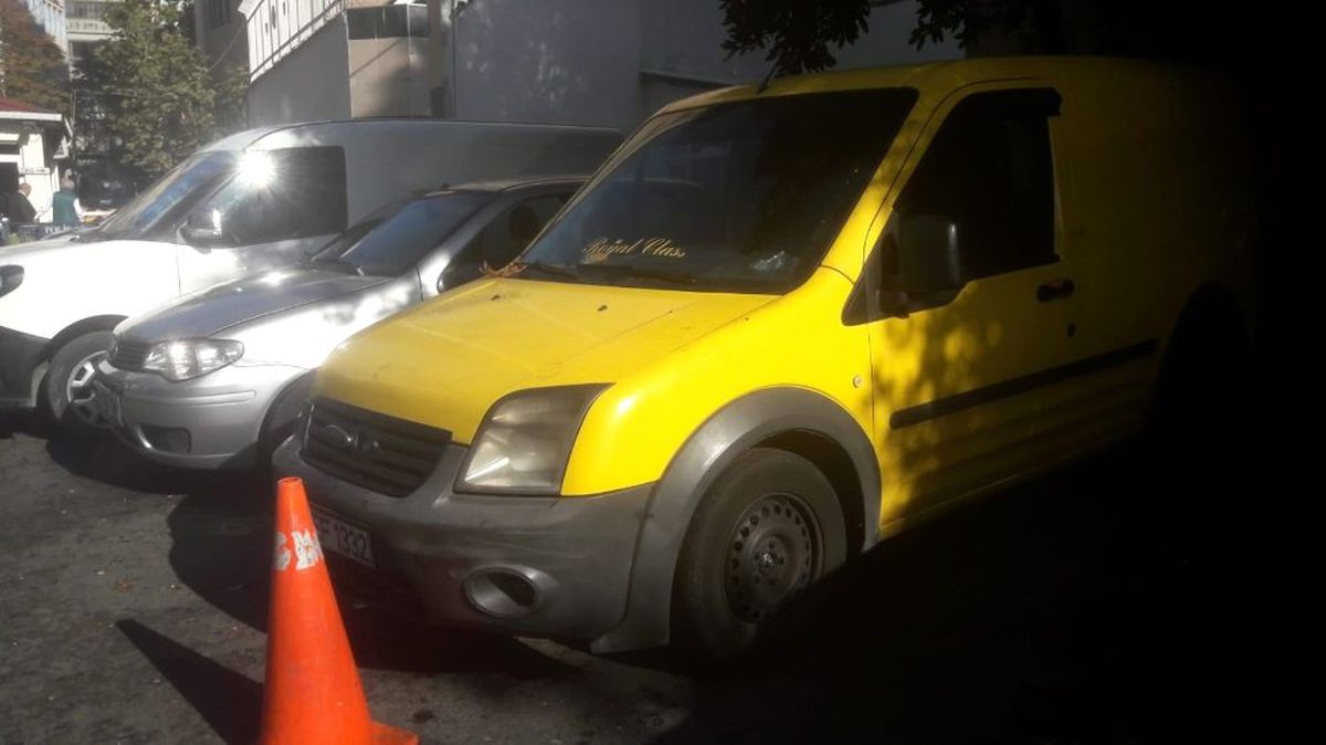 İstanbul\'da servis dolandırıcılarına operasyonu: 30 gözaltı
