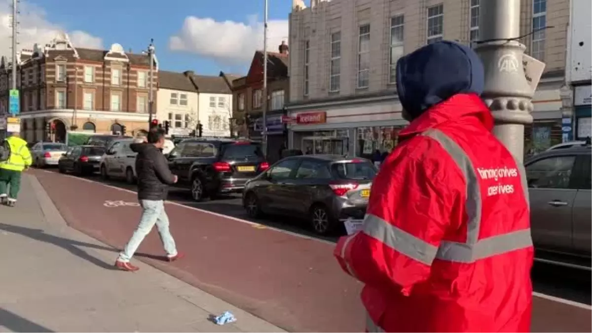 Londra\'da bıçaklı saldırılar artarken bir İngiliz bu suça tek başına bayrak açtı