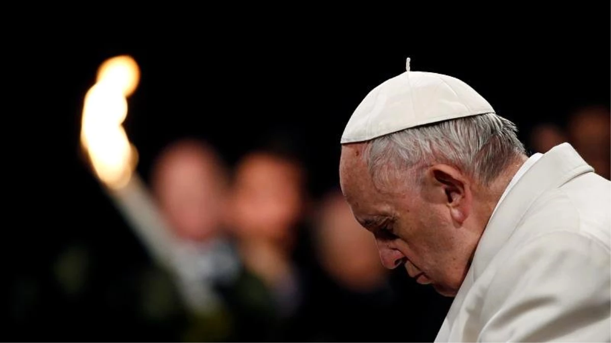 Papa: Yahudilere, Romanlara ve eşcinsellere nefret duyan siyasiler bana Hitleri hatırlatıyor