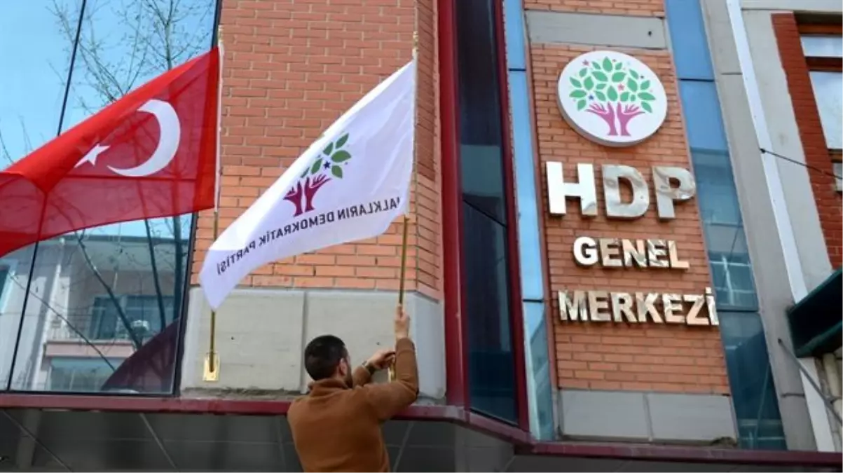 4 HDP\'li belediye başkanı daha gözaltına alındı