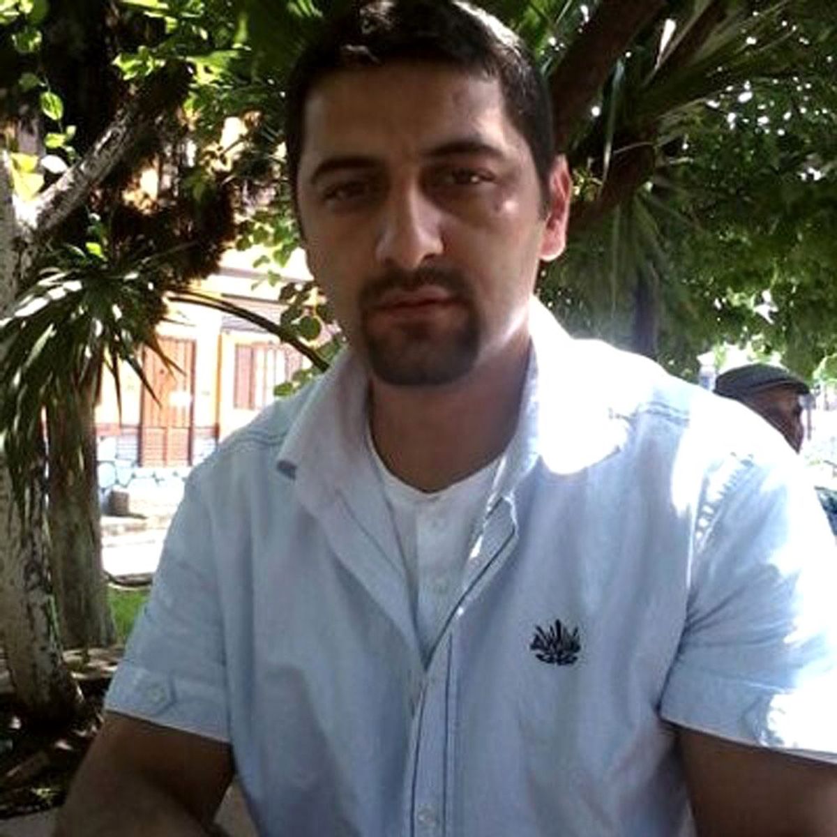 Uçakta hayatını kaybetti