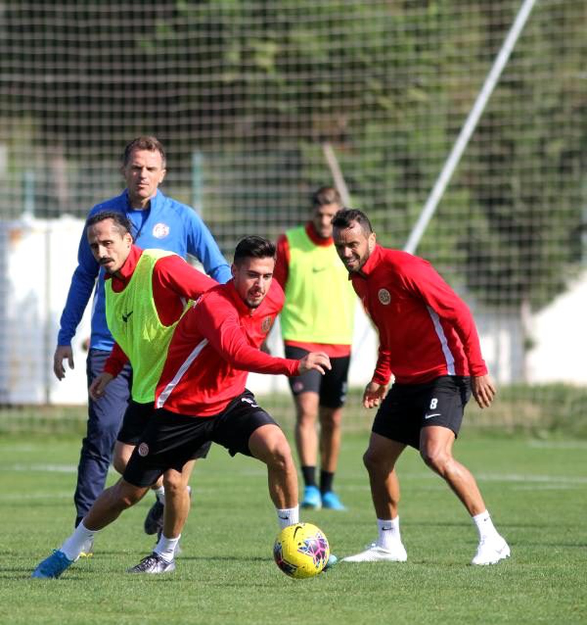 Antalyaspor Stjepan Tomas\'la çalıştı