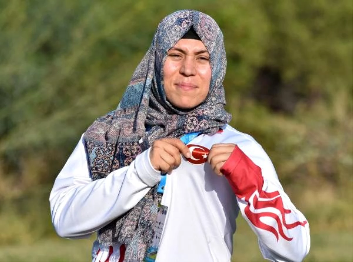 İşitme engelli Selver, Türk spor tarihine adını yazdırmayı hedefliyor