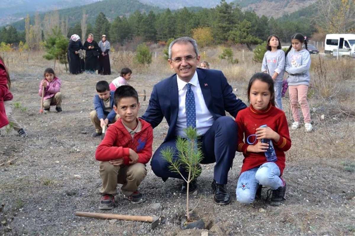 Tosya\'da öğrencilerden en anlamlı öğretmenler günü hediyesi