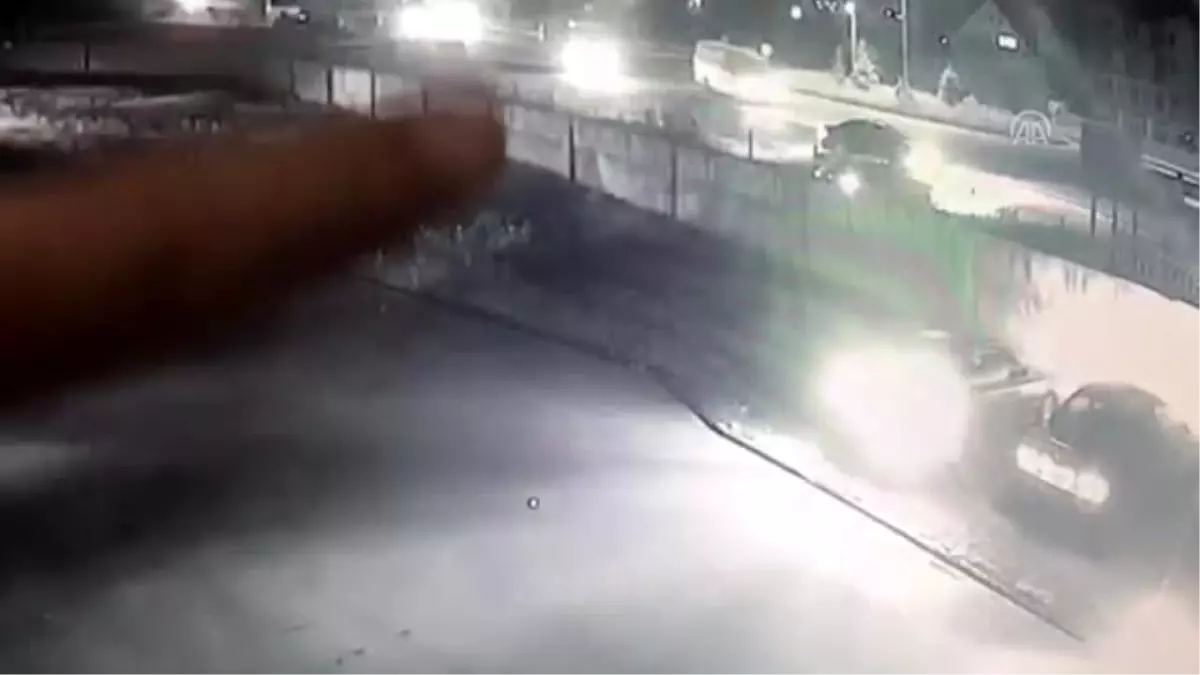 Trafik kazası: 1 ölü, 1 yaralı