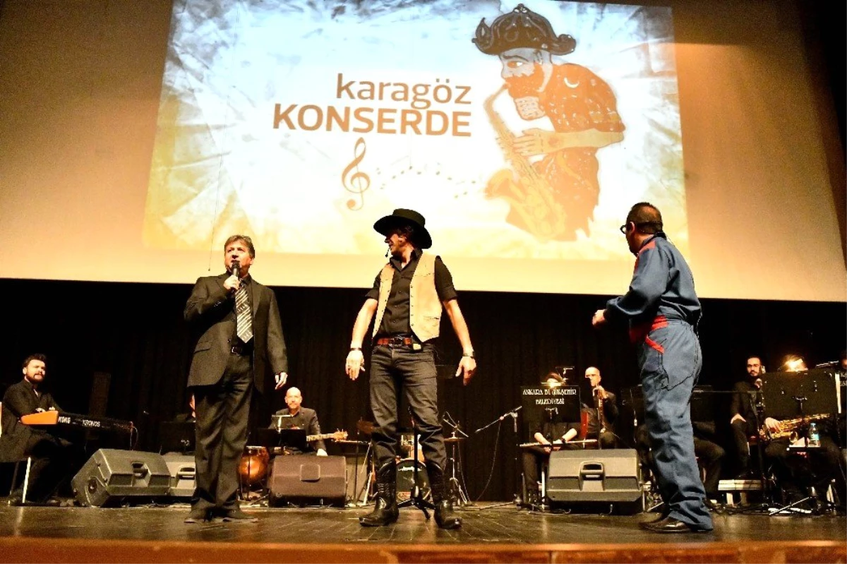 Ankara Büyükşehir Belediyesi Kent Orkestrası sezonu "Karagöz Konserde" ile açtı