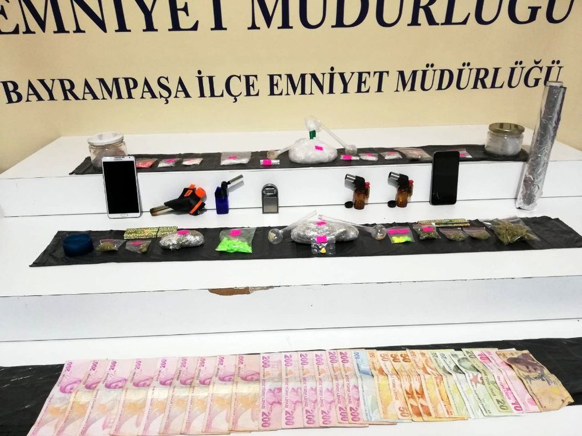 Bayrampaşa\'da uyuşturucu operasyonu kamerada