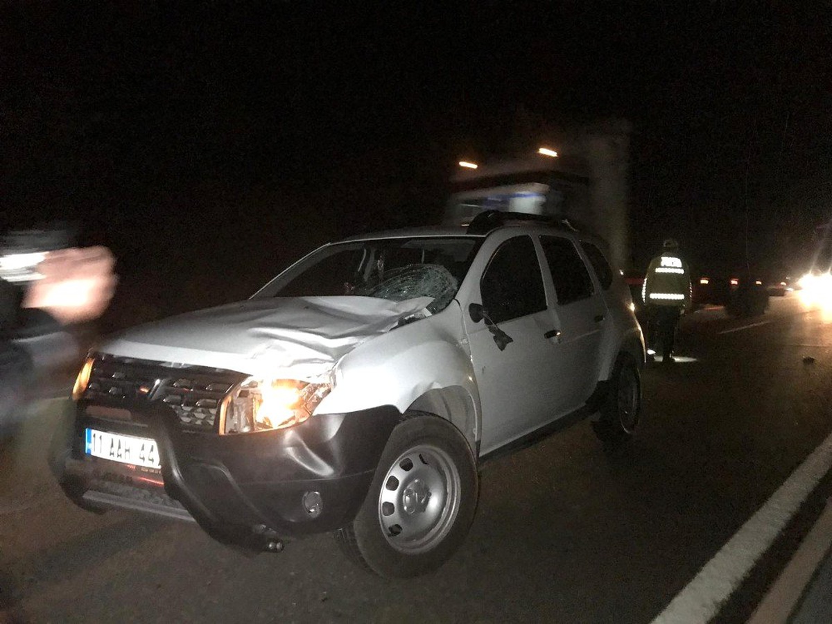 Bilecik\'te trafik kazası: 1 asker şehit, 1 asker yaralı