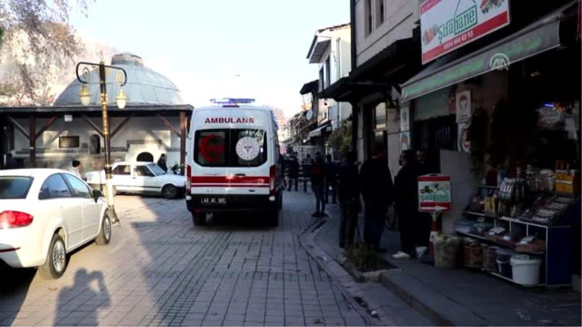 Eski eşini yaraladıktan sonra fırında çalışan kişiyi öldürdü