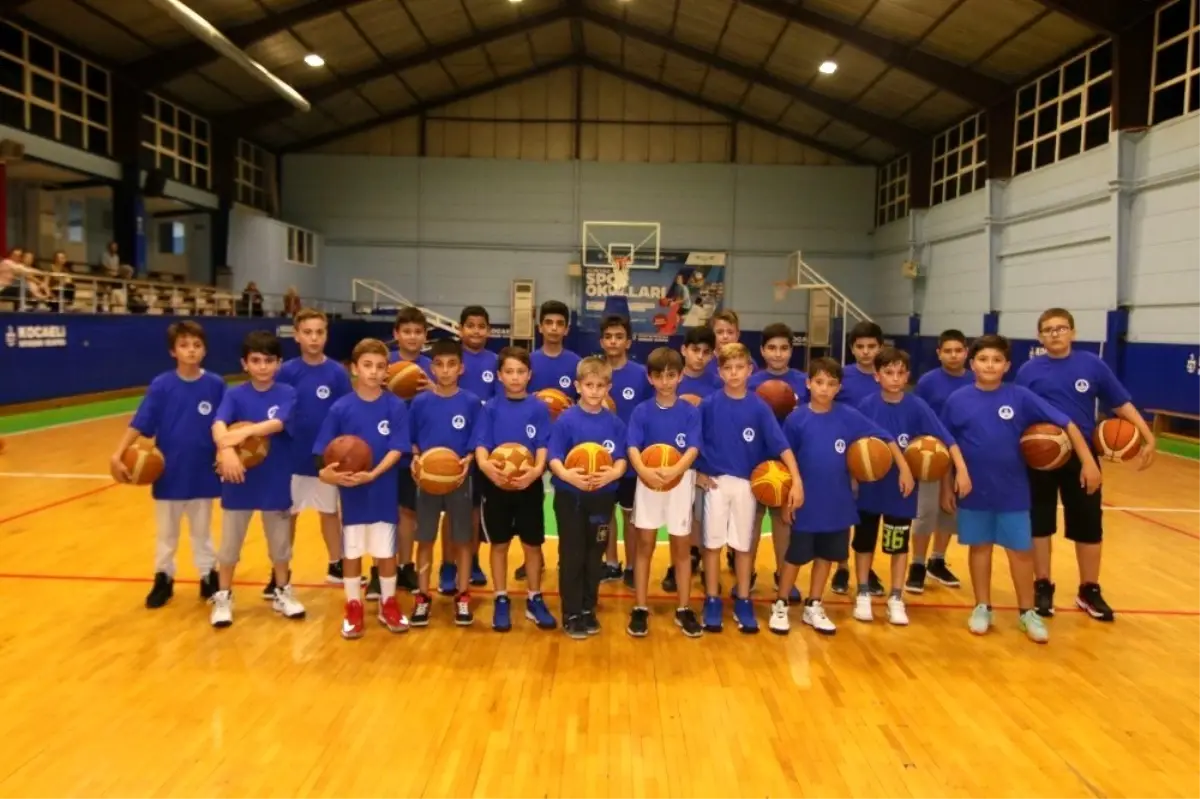 Kağıtspor\'un basketbolda geleceği sağlam