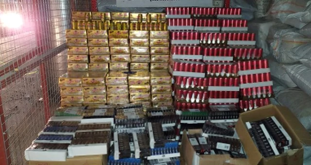 Adana’da cinsel gücü artıran çikolatalar ele geçirildi Son Dakika