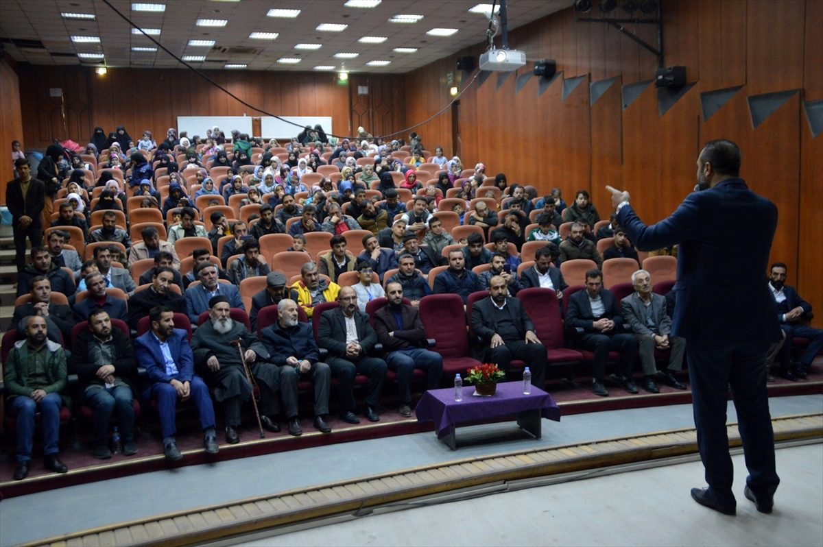 Ağrı\'da sahabe ayı etkinliği düzenlendi